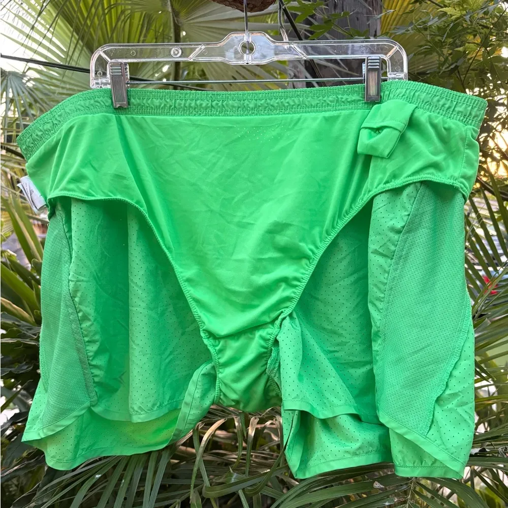 Old Navy Green Quick Dry Athletic Shorts Size XXL - Image 6