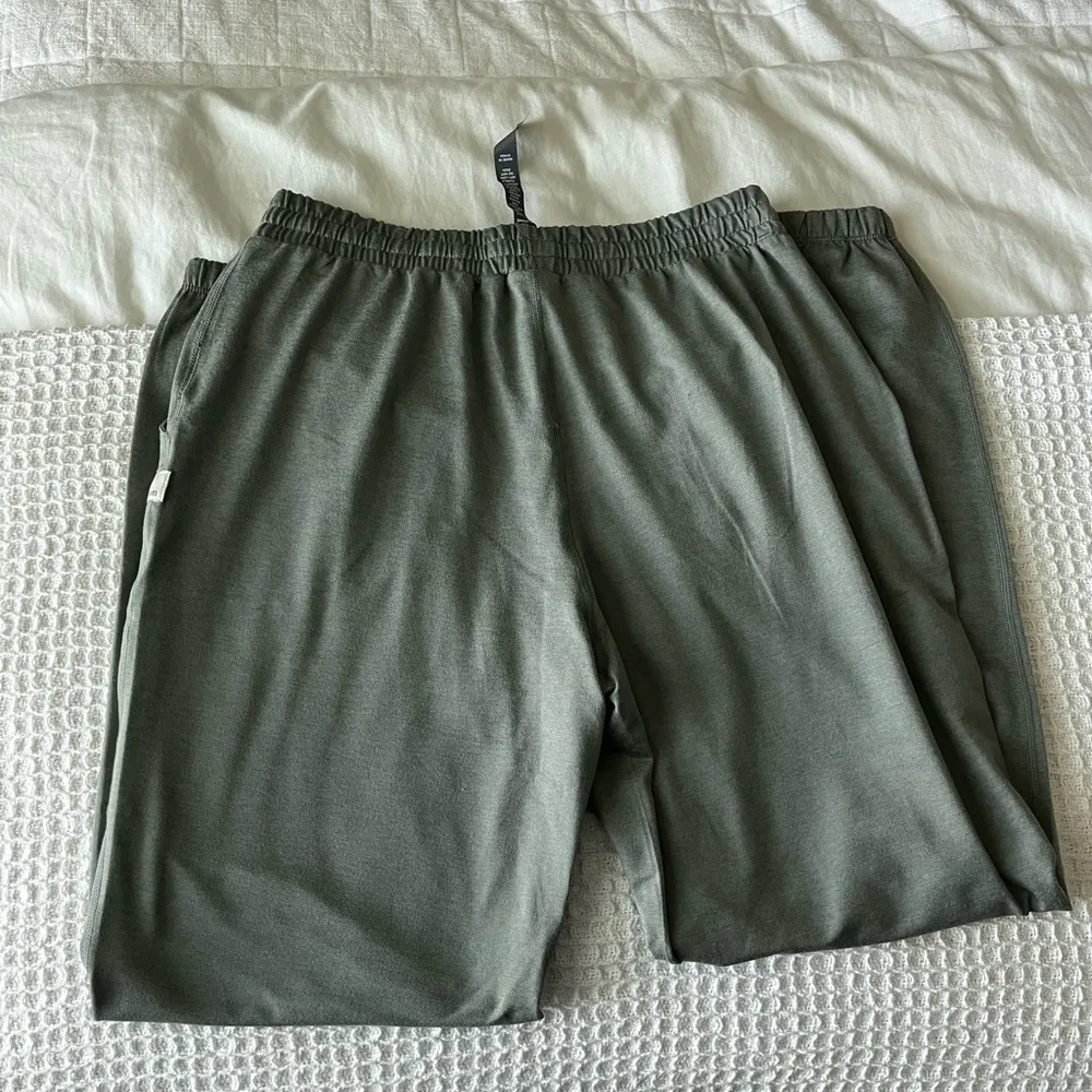 Vuori boyfriend joggers - Image 3