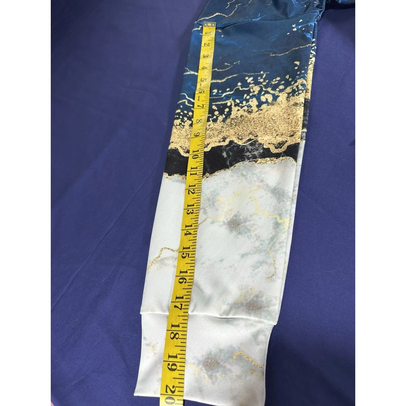 Flamingo Graphic Print Tunic Top features a vibrant blue and gold marble 2XL - Image 11