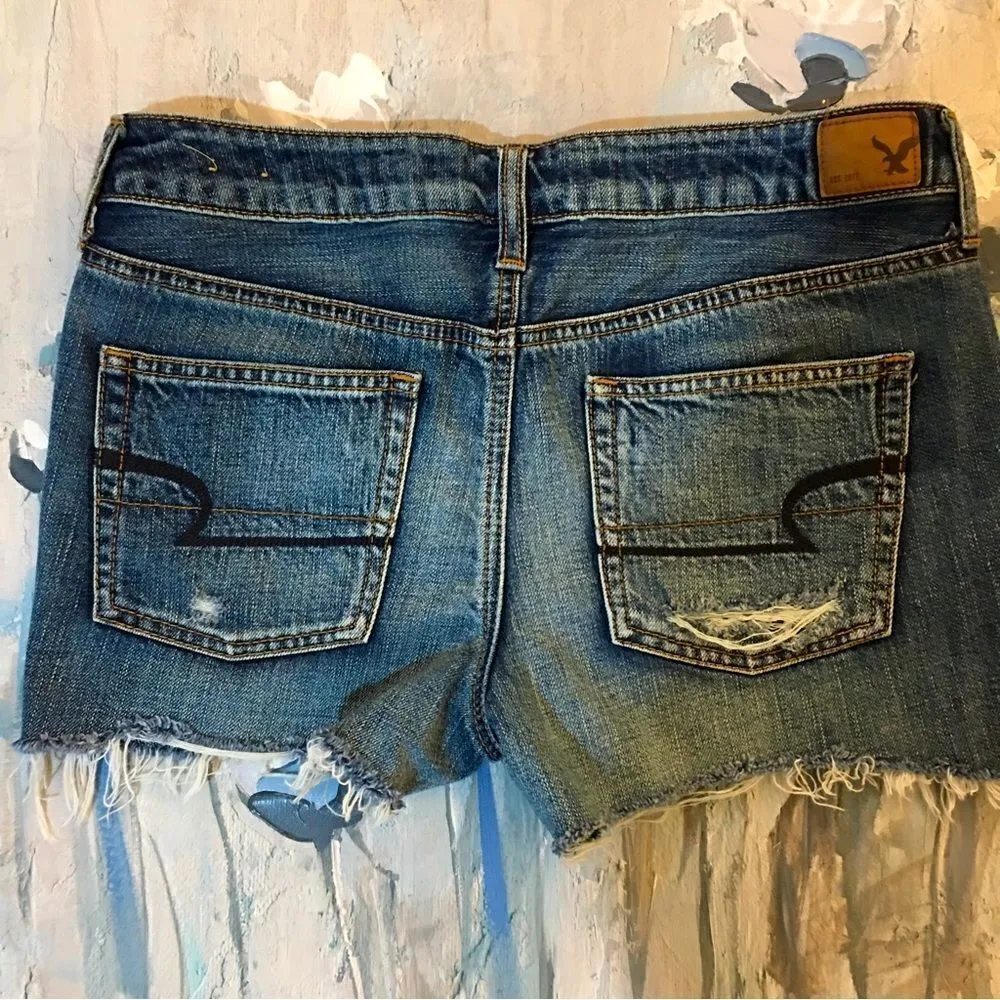 AMERICAN EAGLE 🦅 HIDDEN BUTTON FLY SLOUCHY BERMUDA SHORTS - Image 4