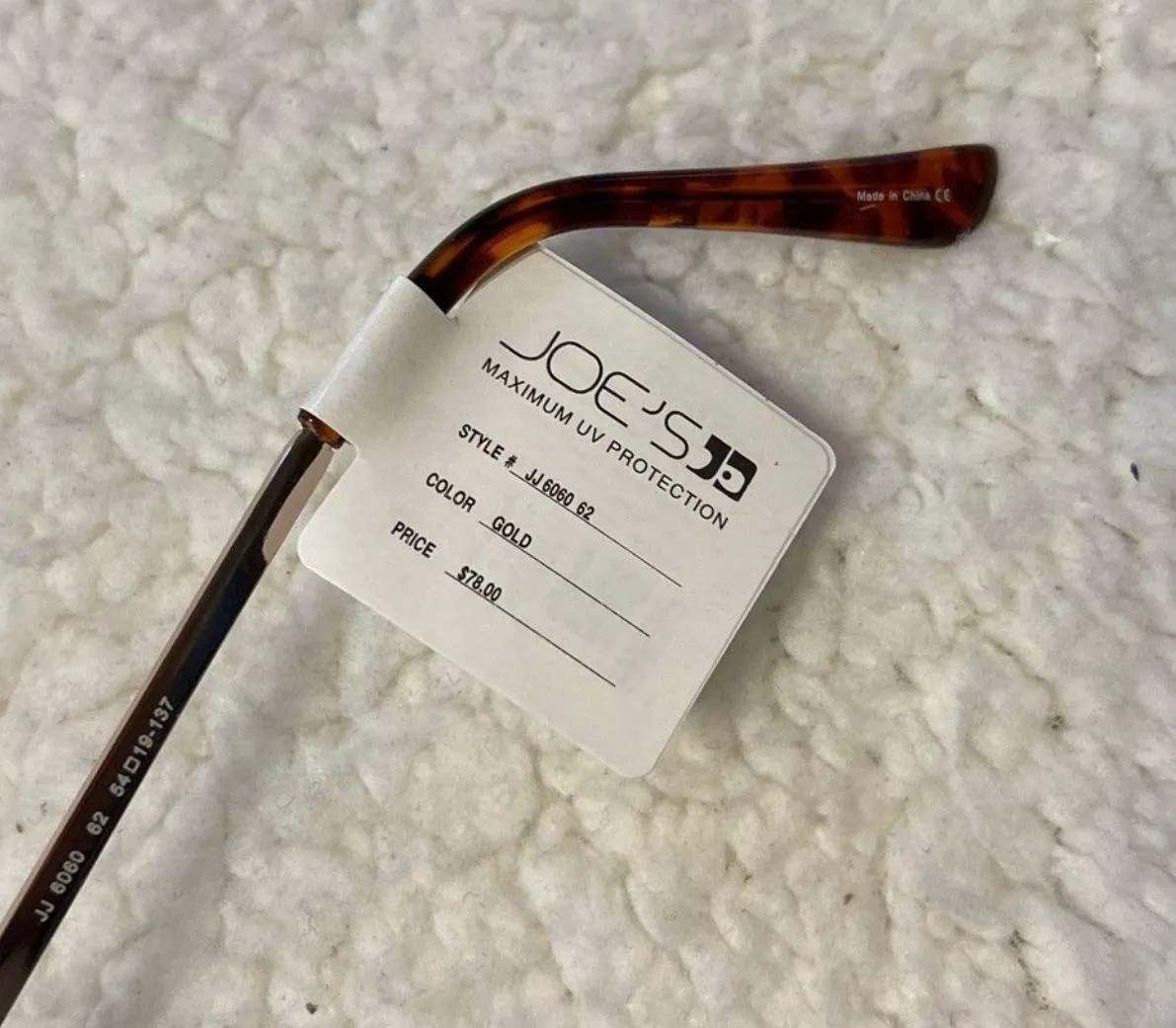 NWT  Gold Aviator Sunglasses - Image 4