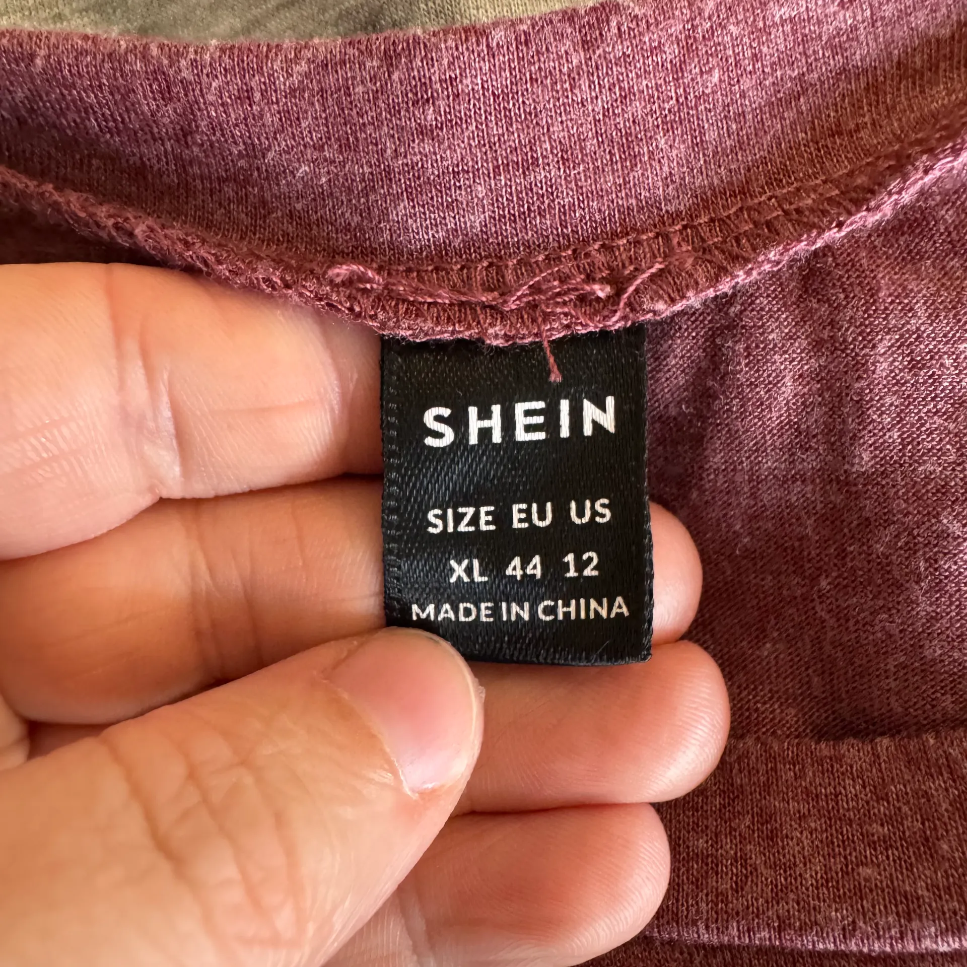 XL Maroon Leopard Shirt - Image 4