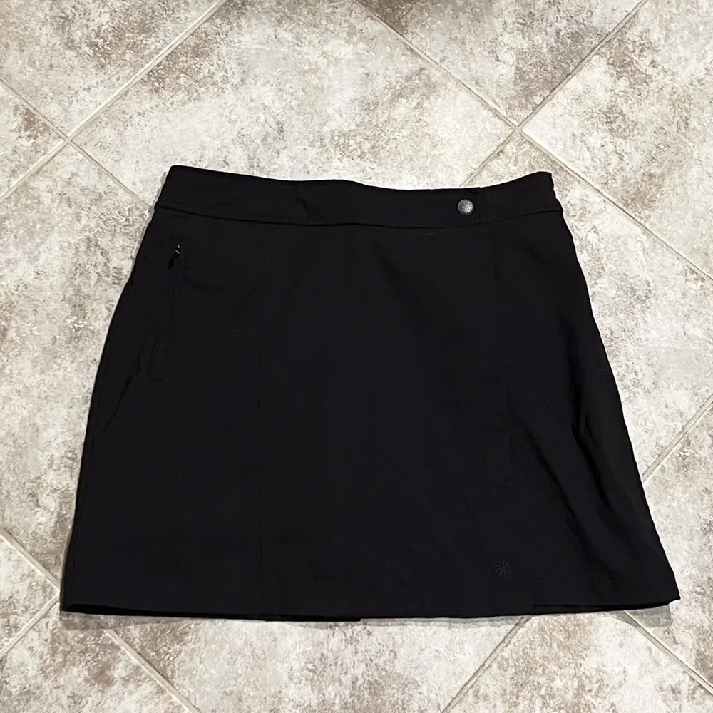 Athleta Wrap Front Athletic Skort Solid Black Pockets Mid Rise Size 4 Stretch - Image 7