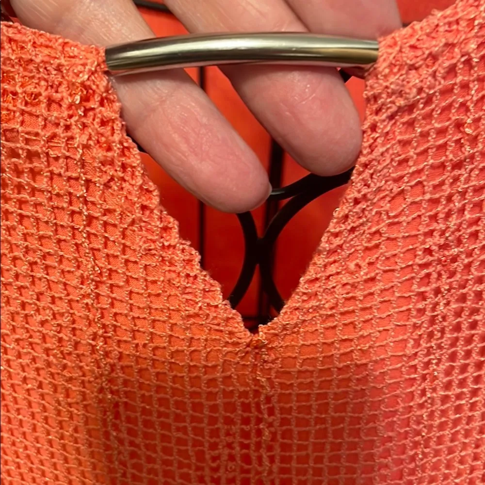 🔺🔺🔺BOGOHO 🔺🔺🔺Chic Coral Mesh Blouse with Elegant Design - Image 4