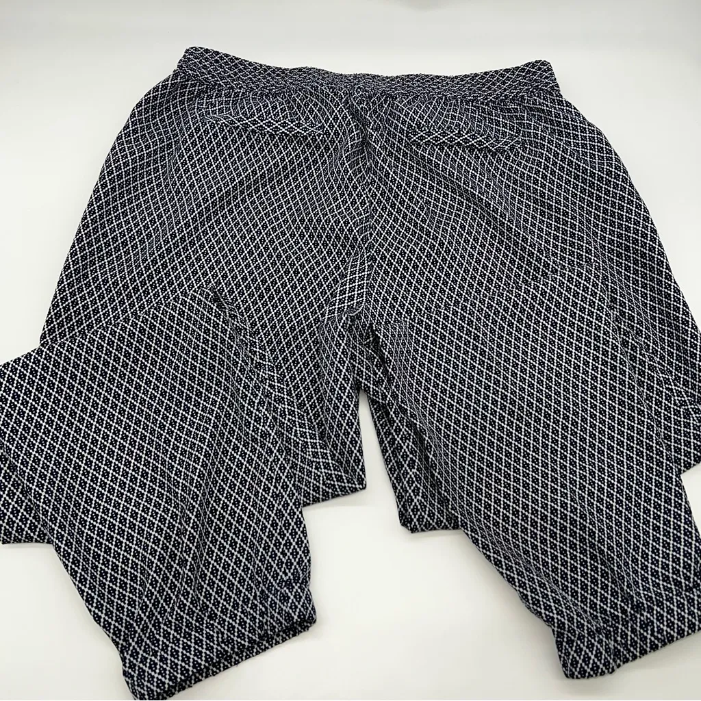 Michael Kors Women's Black and White Geometric Joggers w/Drawstring Waistband-L - Image 4