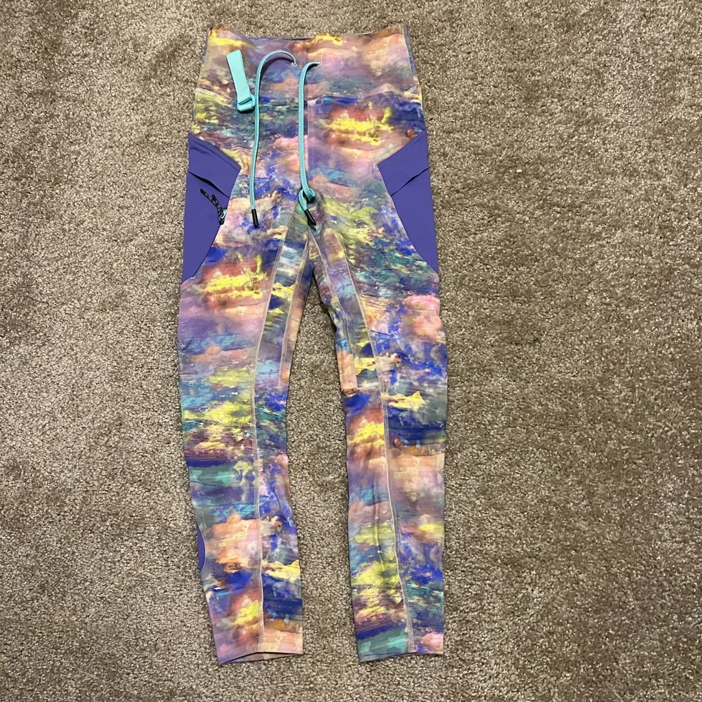 Lululemon cargo super high rise hiking tight‎ 25” altered nature multi 4 $138 - Image 5