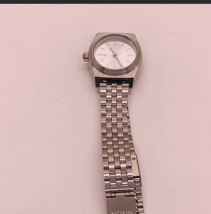 Nixon Minimize Watch - Image 2