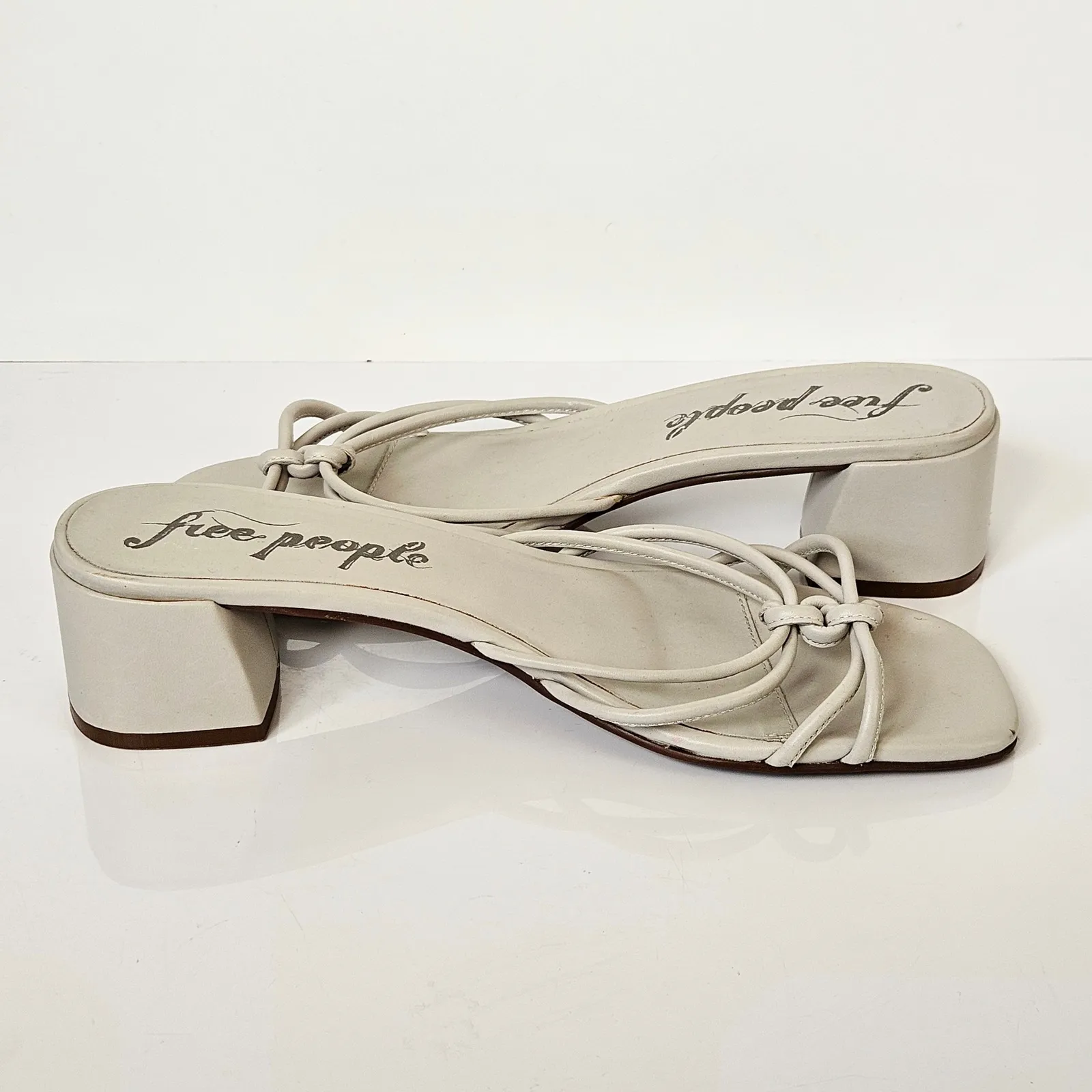 Free People Sandals Women Sz 38 Petra Shoes Gray Leather Block Heel Strappy Y2K - Image 6