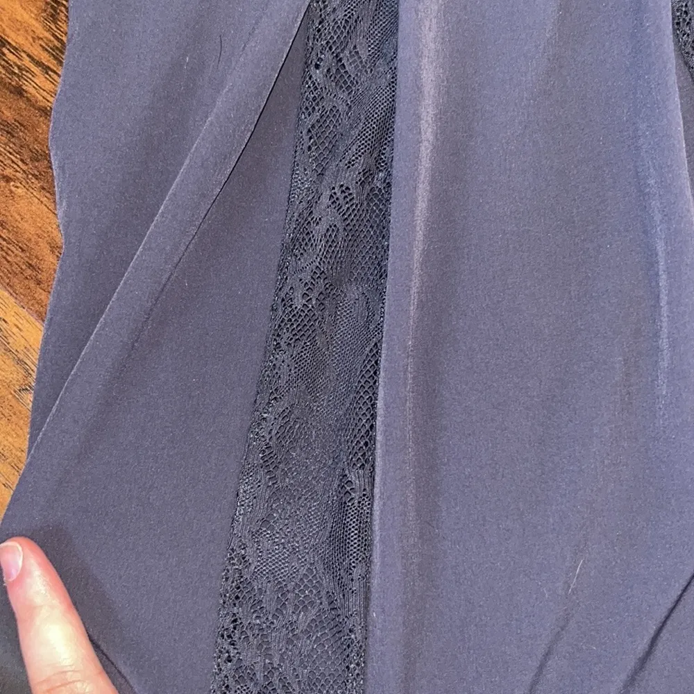 Women’s Nike flex dri-fit purple golf tennis skort with lace pleated inlay large - Image 7