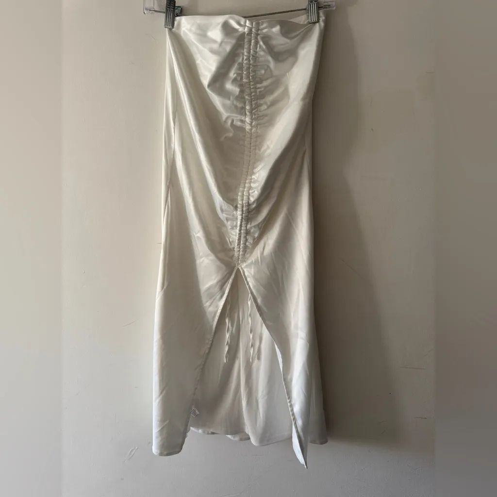 Outcast Ivory White Satin Cinched Draped Skirt Adjustable Size XXS - Image 4