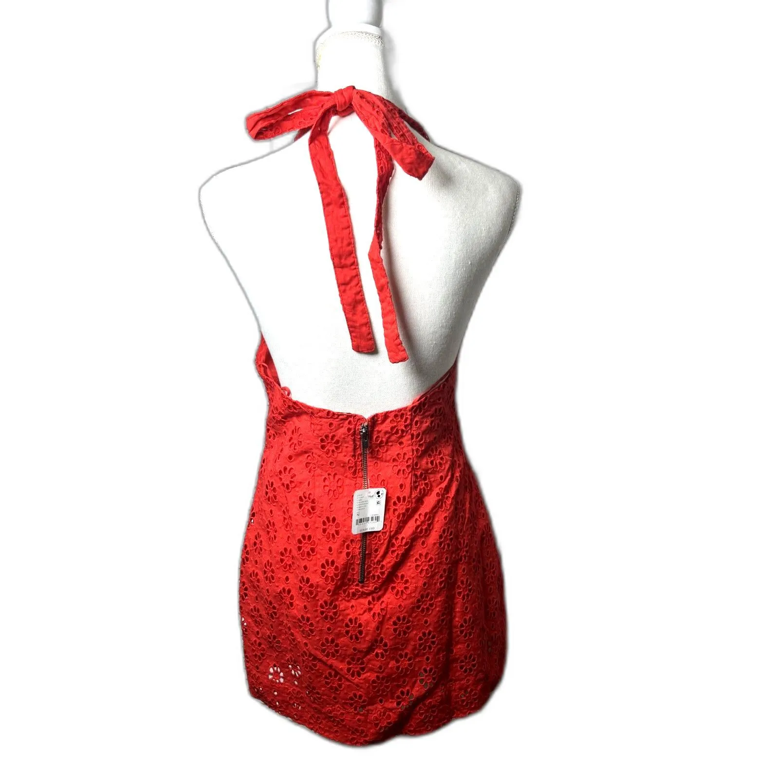 Free People Embroidered Halter 100% Cotton Red Trevi Eyelet Mini Dress Sz L NWT - Image 6