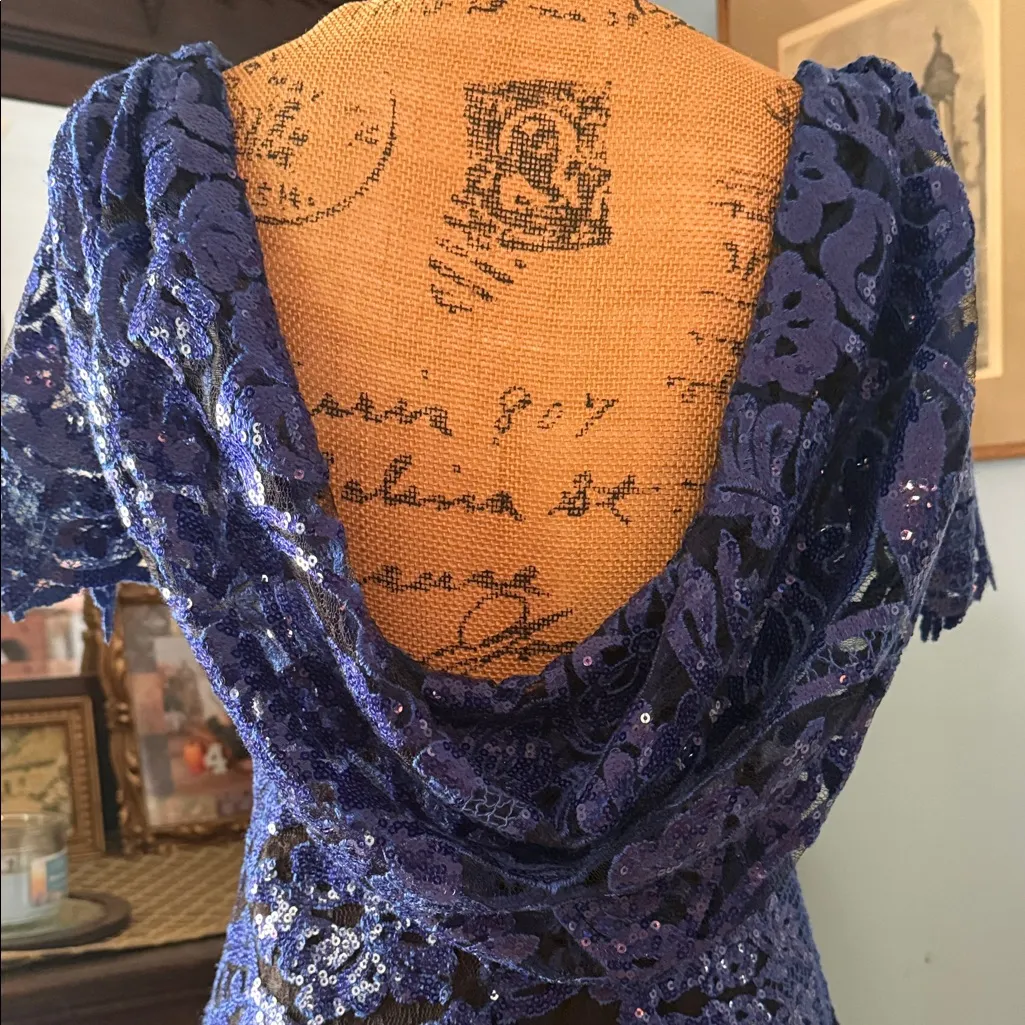 Marchesa Notte Cobalt Blue Metallic Lace Evening Gown NWT Size 4 - Image 8