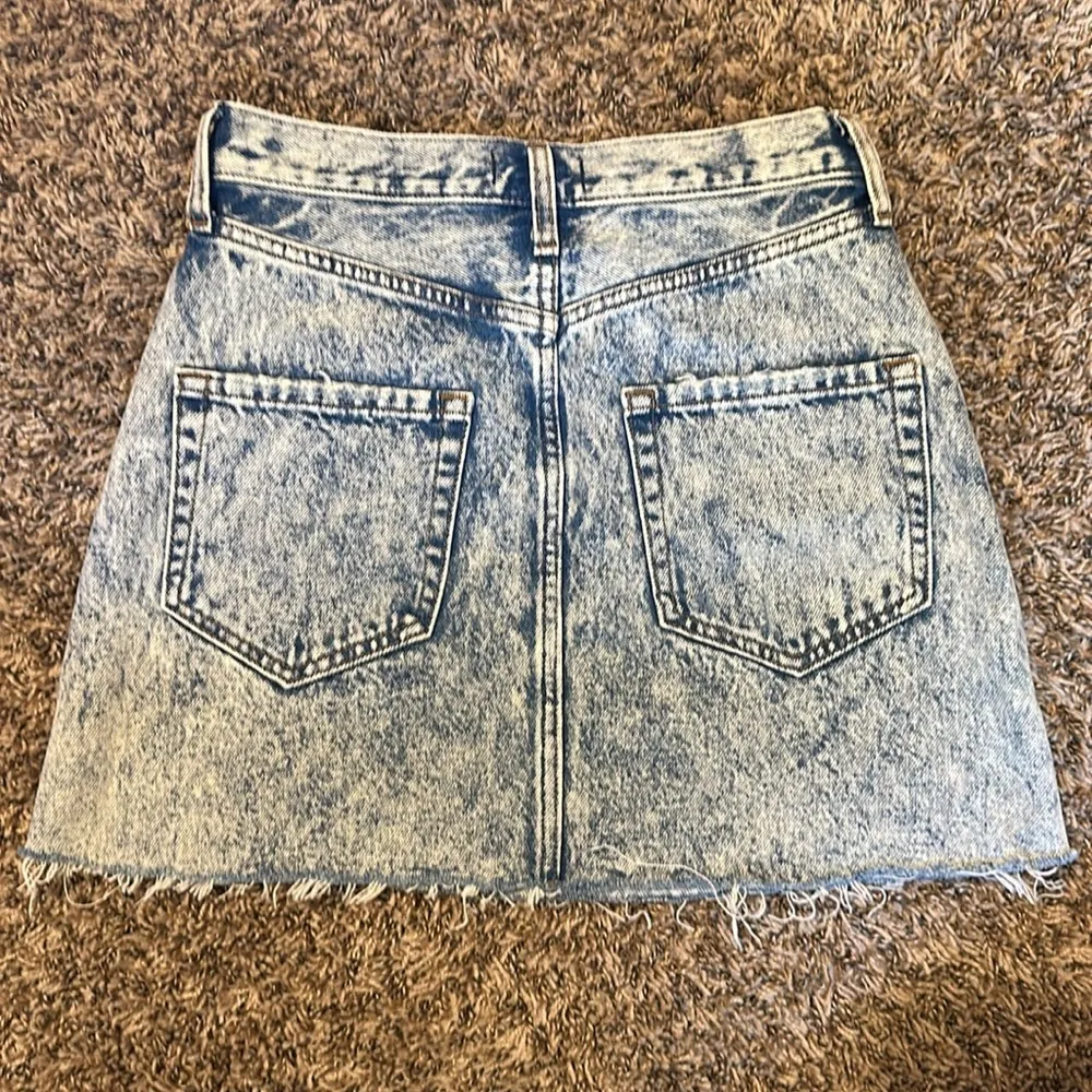 Abercrombie & Fitch Natural Rise Skirt Denim 25 - Image 3