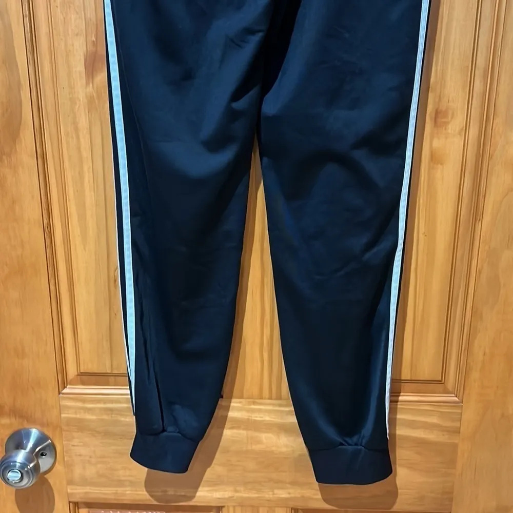 Adidas Black Women's Joggers - Image 6