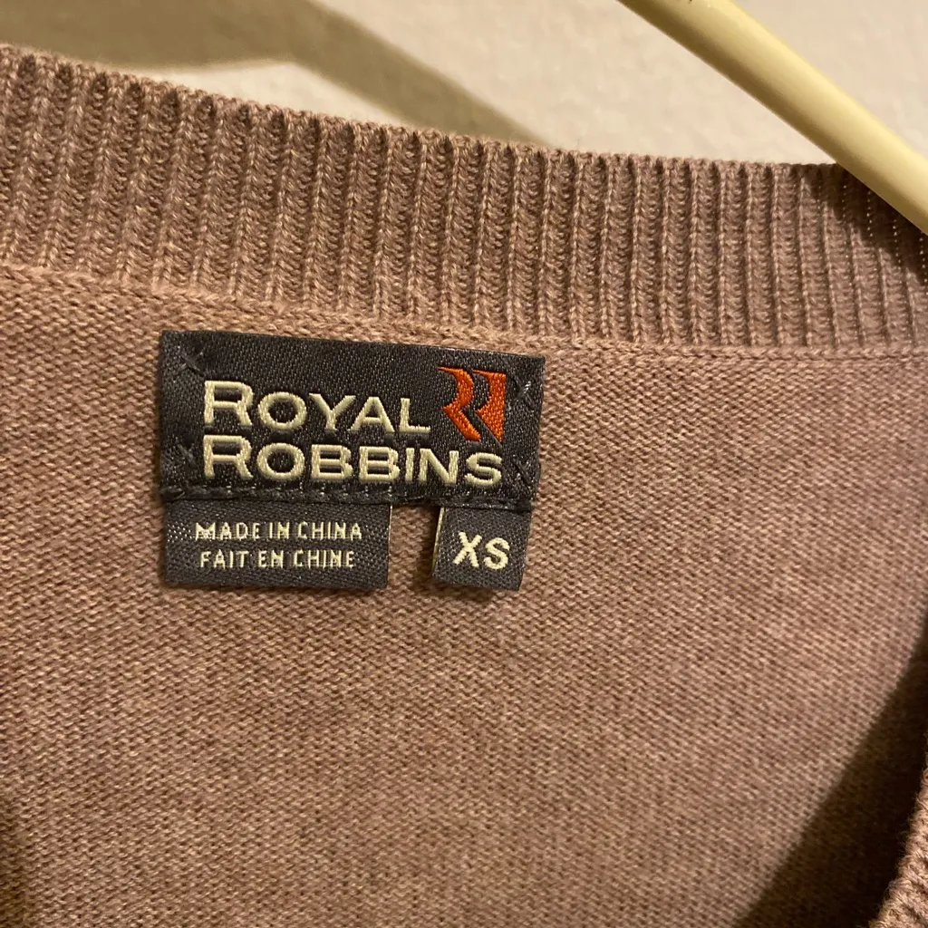 Royal Robbins Tan and Brown Patterned Cardigan - Image 3