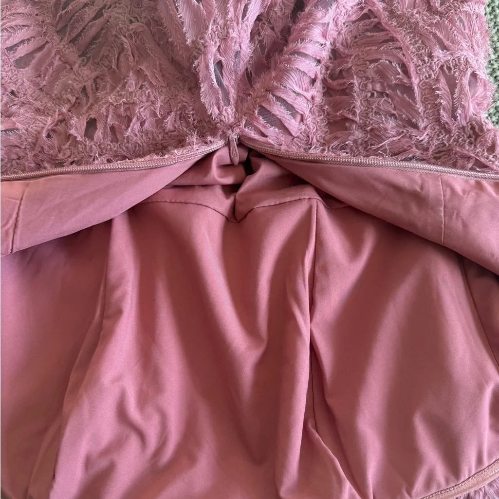 NWT Adelyn Rae Lace Strapless Neck Sleeveless Sheath Maxi Dress in pink rose - Image 8