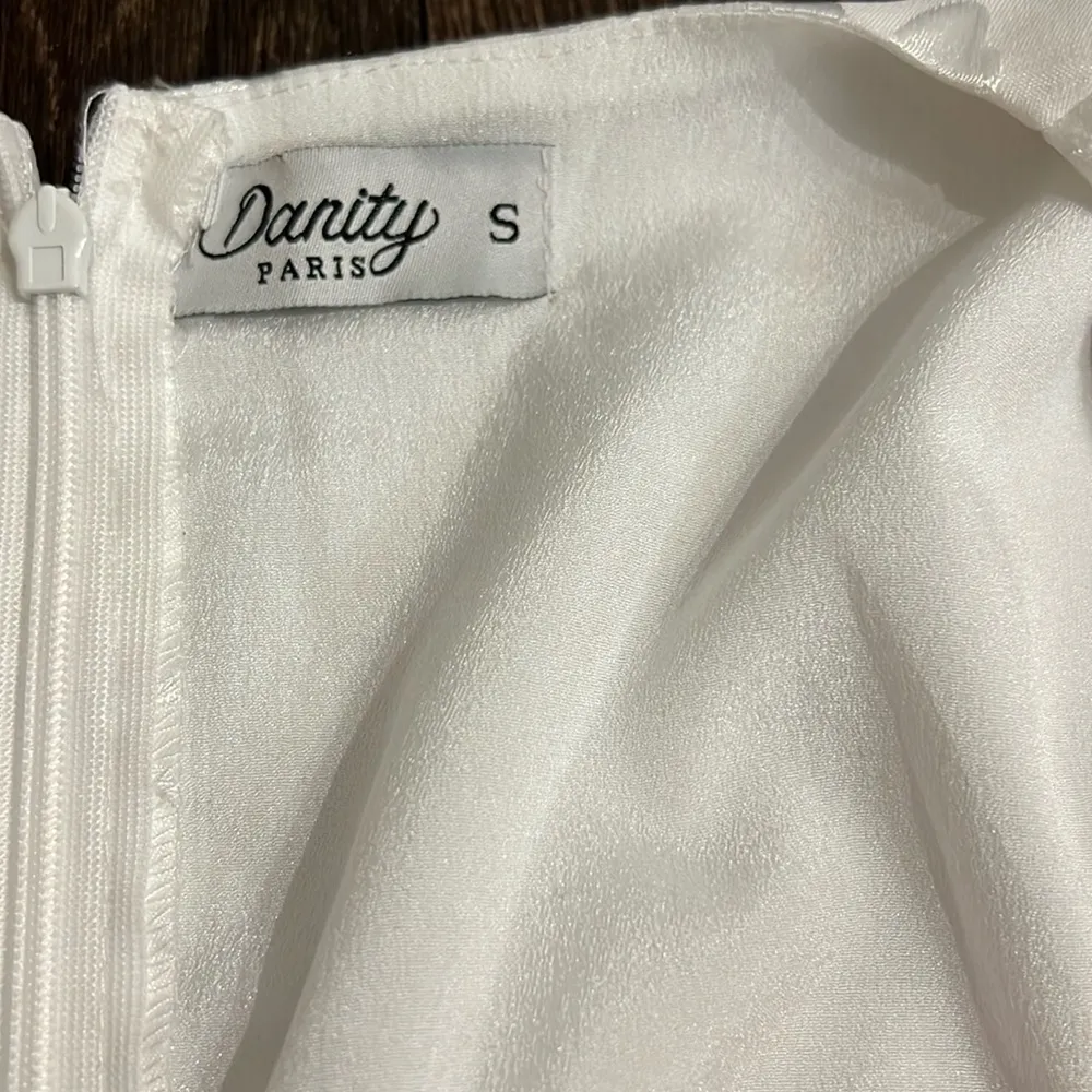 Dainty Paris White Long Sleeve Dress - Image 2