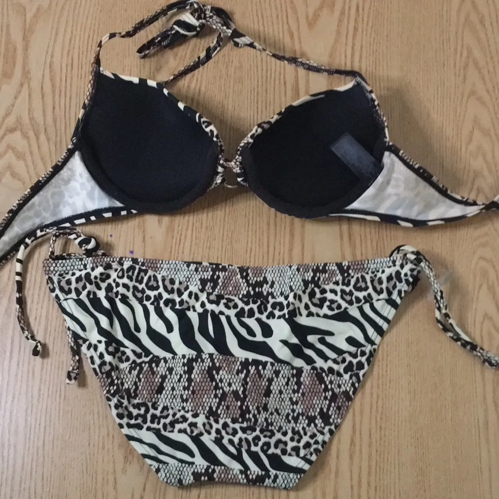 B43 Women 2Pc Smart & Sexy Swimsuit Bikini Animal Print Padded Size 34C Small - Image 6