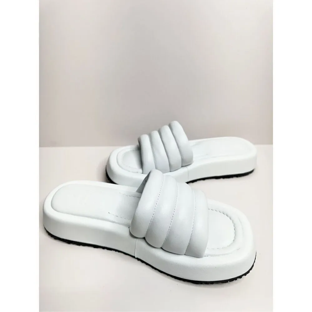 P448 Slides Size US 7 New With Box Womens White‎ Color Summer Sandals - Image 6