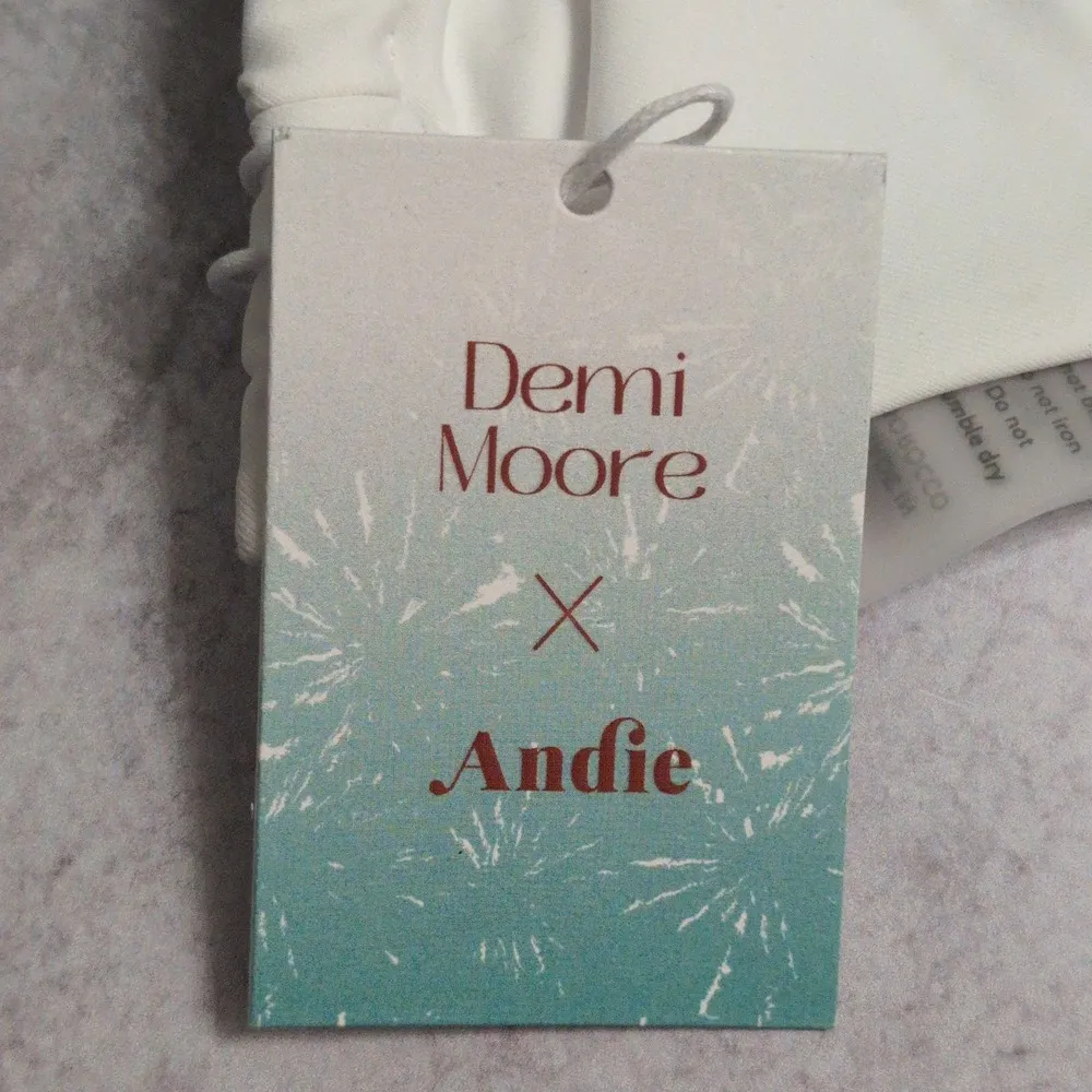 Demi Moore x Andie Tropez Top Triangle White Swimwear Bathing Suit Size M New - Image 10
