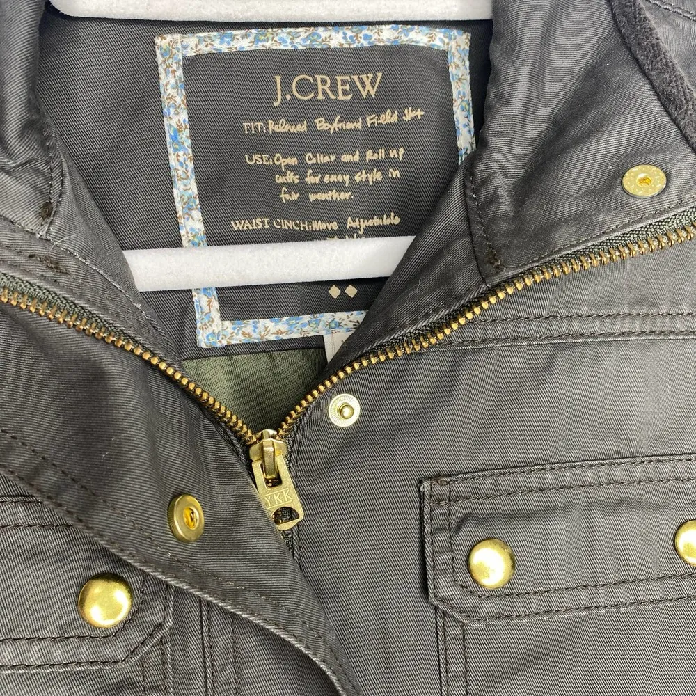 J. Crew Resin Coated Twill Field Olive Green Jacket XXS STYLE: 27584 - Image 7