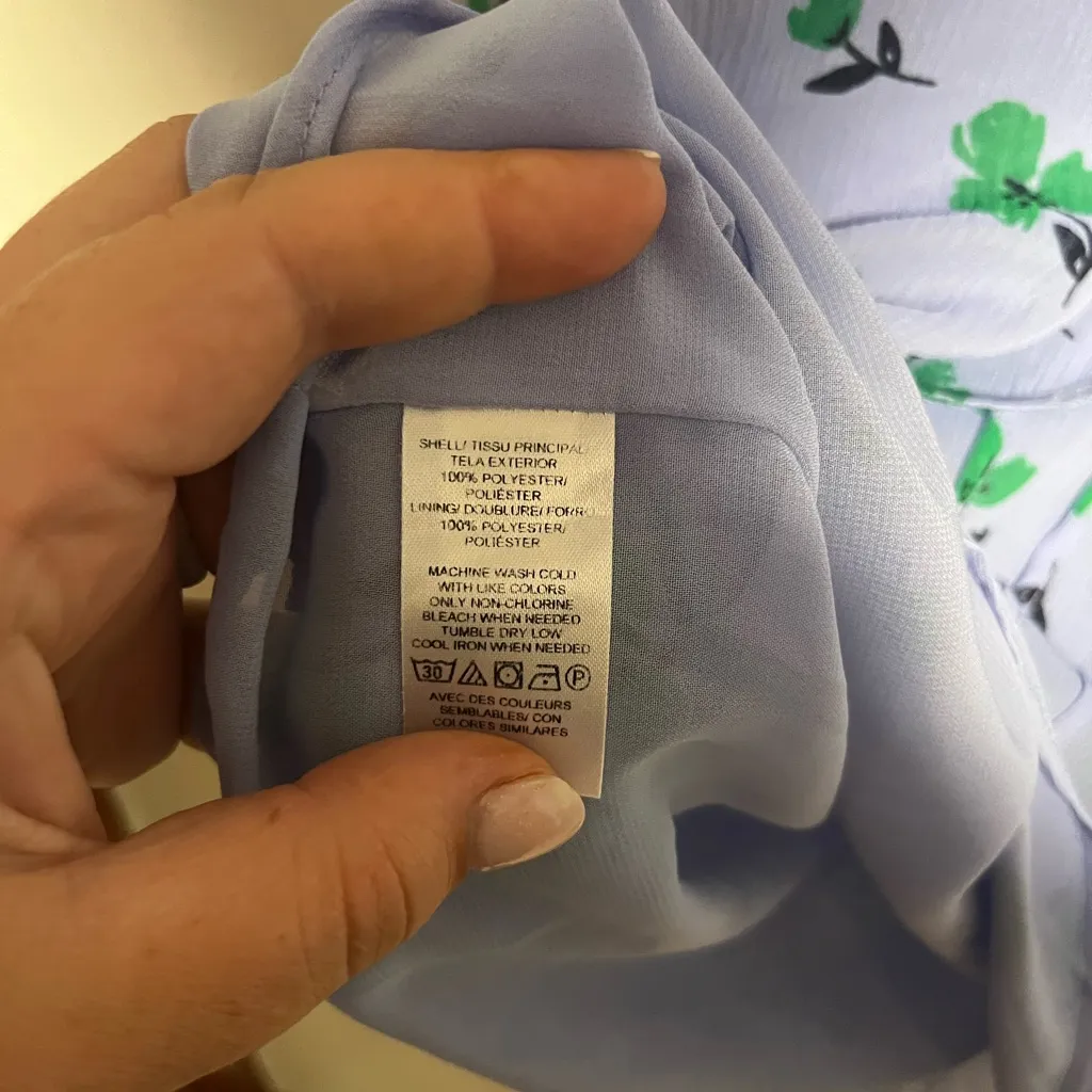 Ann Taylor Floral Blouse - Image 4