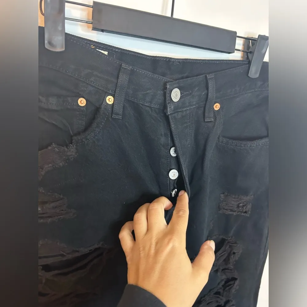 Levi’s 501 Black Super Distressed Original Fit Button Fly Jeans - Image 3