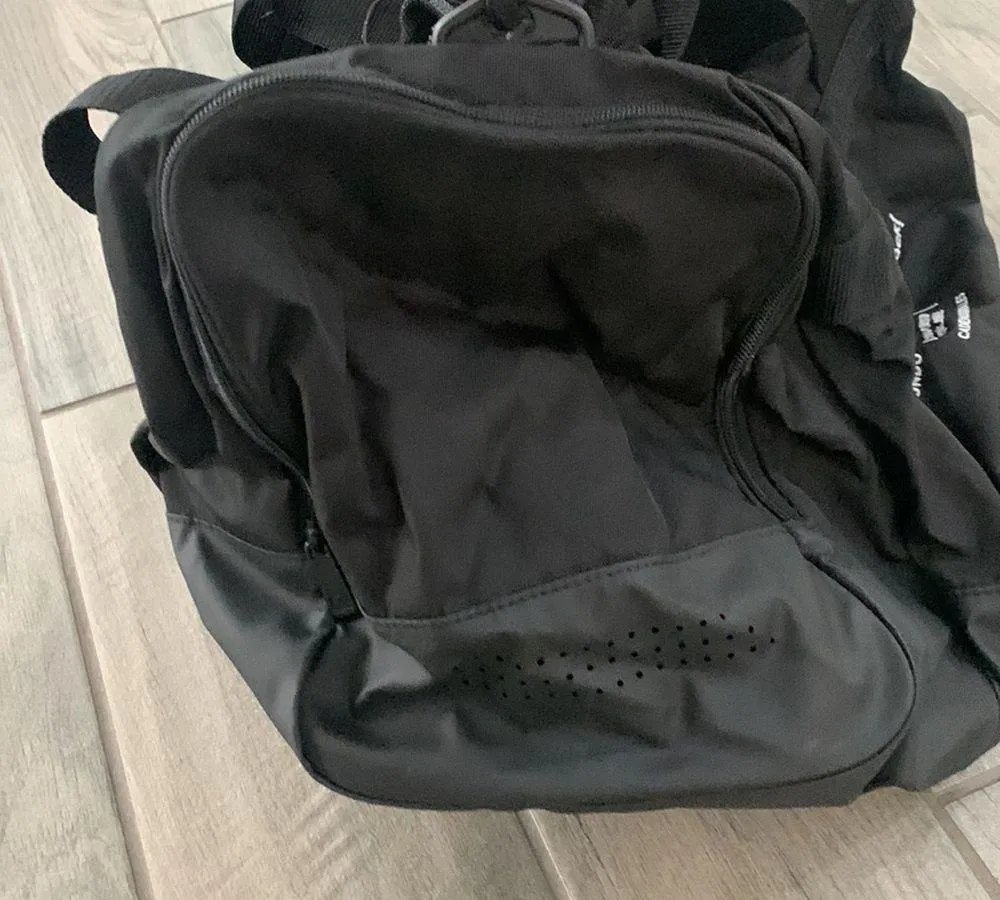 defender IV medium duffel bag - Image 7