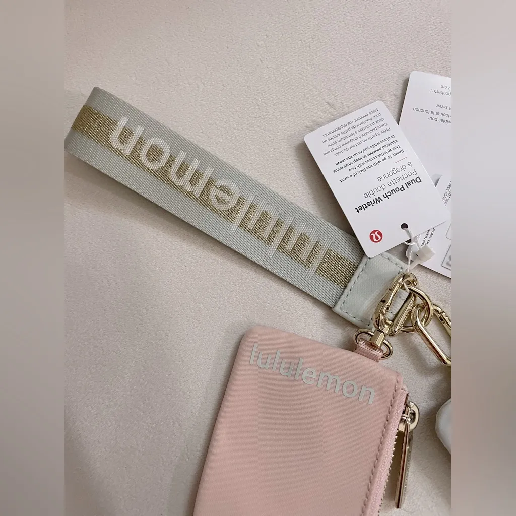Lululemon NWT Dual Pouch Wristlet Vapor Gold White - Image 7