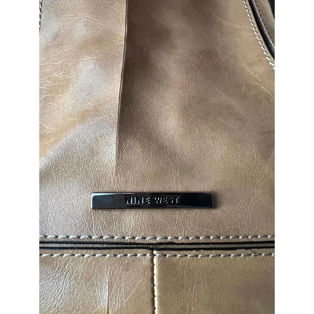 Stylish Nine West Handbag - Chic Everyday Tote - Image 3