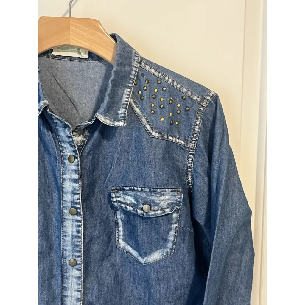 Dream Out Loud Button Down Jean Shirt Womens L Blue Rhinestone Snaps Pockets - Image 3