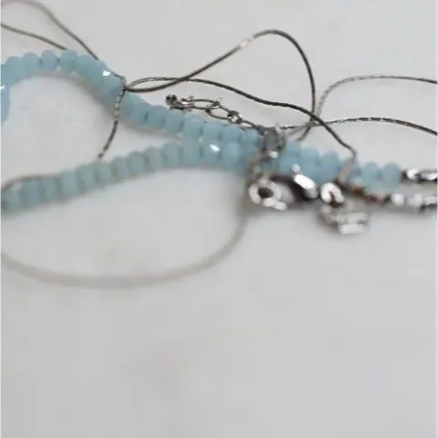 Origami Owl  Baby Blue Sparkel Silver Tone Beaded  Glam Y2k Like New Necklace - Image 3