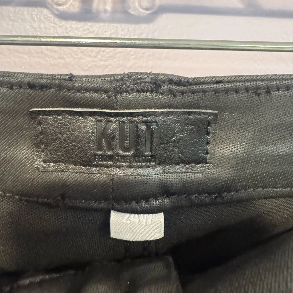 NWT Kut‎ from the Kloth Meg wide leg Faux leather pants - Image 4