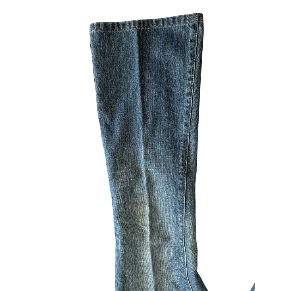 Gap  Long and Lean Medium Wash Flare Leg Jeans Size 2 - Image 6