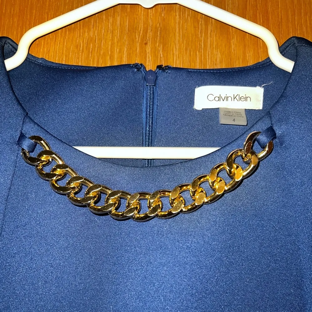 NWOT Calvin Klein Dress Blue Designer Gold Chain Metal New Royal Sleeveless Midi - Image 3