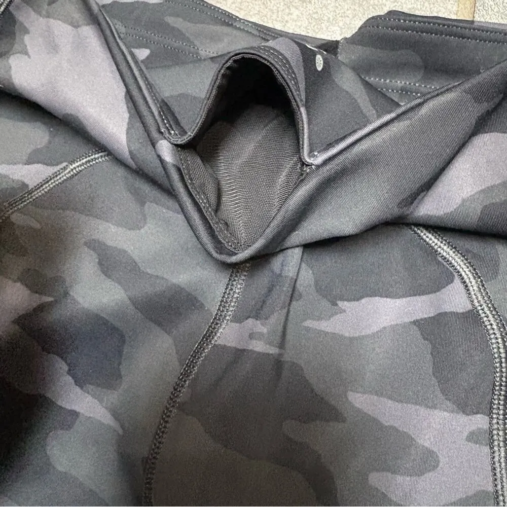 Athleta Black Grey Camo Ultimate 7/8 Tight Leggings Small High Waist Pocket Logo - Image 11