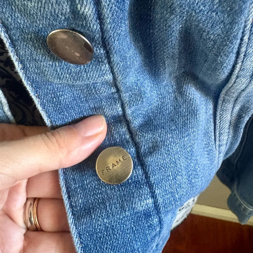 FRAME Le Vintage Denim Blue Jacket - Watham Way - Image 6