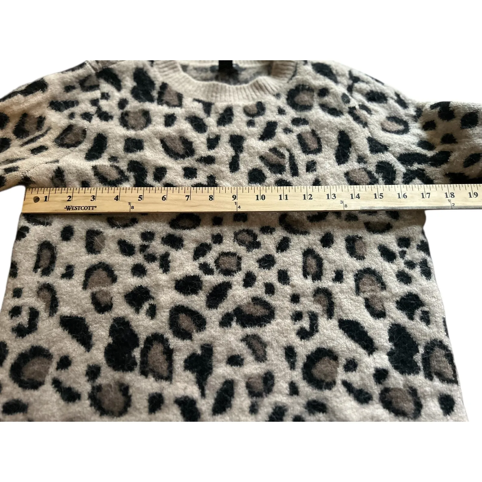 HALOGEN Leopard Print Pullover Sweater Women's Size S Crewneck BeigeBlack Casual - Image 6