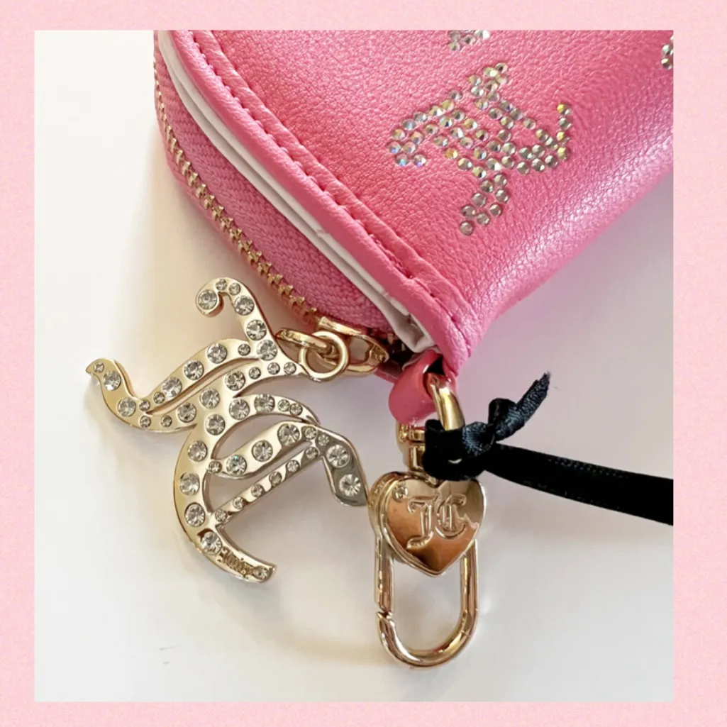 JUICY COUTURE Taking The Lead Half Moon Card Holder Interior Mirror Jeweled Pink - Image 3