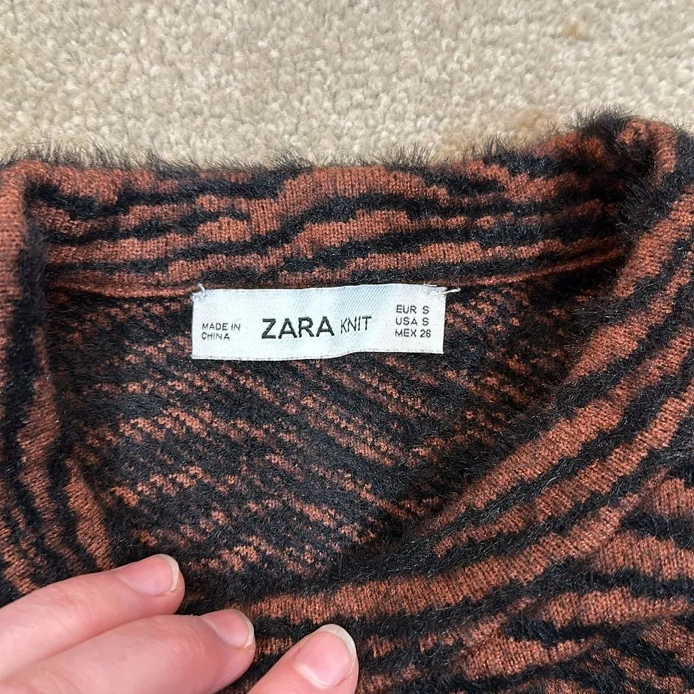 Zara Tiger Animal Print Soft Knit Blogger Mob Wife Crop Women Sweater Size Small - Image 8