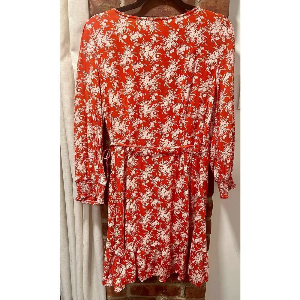 Women’s American Eagle Spring Floral Wrap Dress Red Medium - Image 4