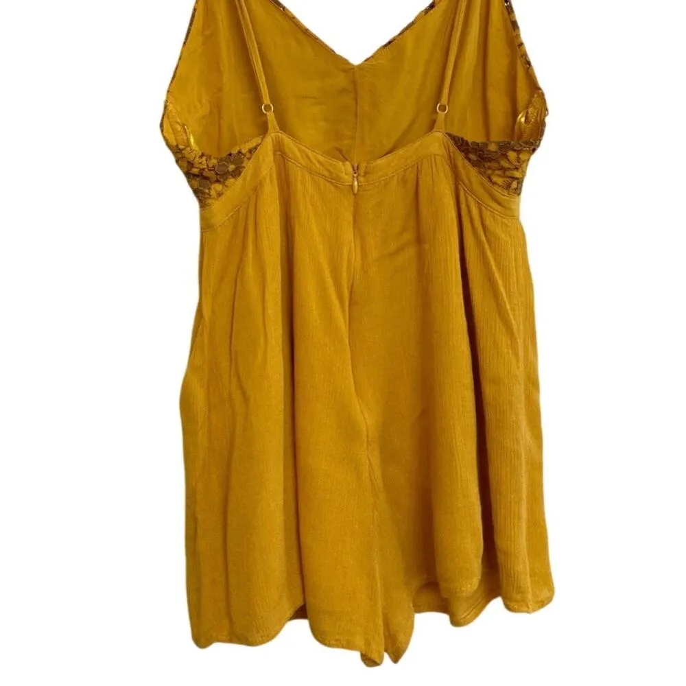 Le Lis Mustard‎ Yellow Cutout Lace Romper - S - Image 11