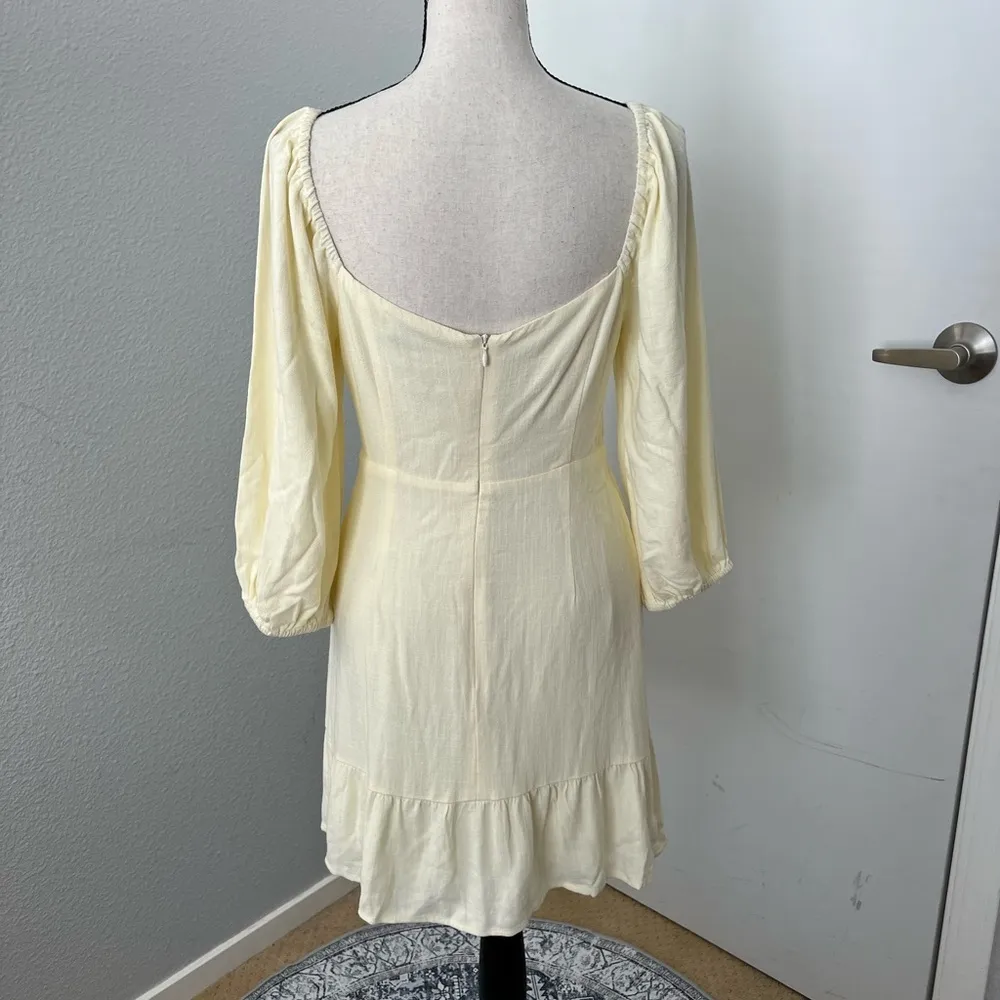 Lush Cream Mini Dress Lined with Puff Sleevee & zip up back closure - Size M - Image 2