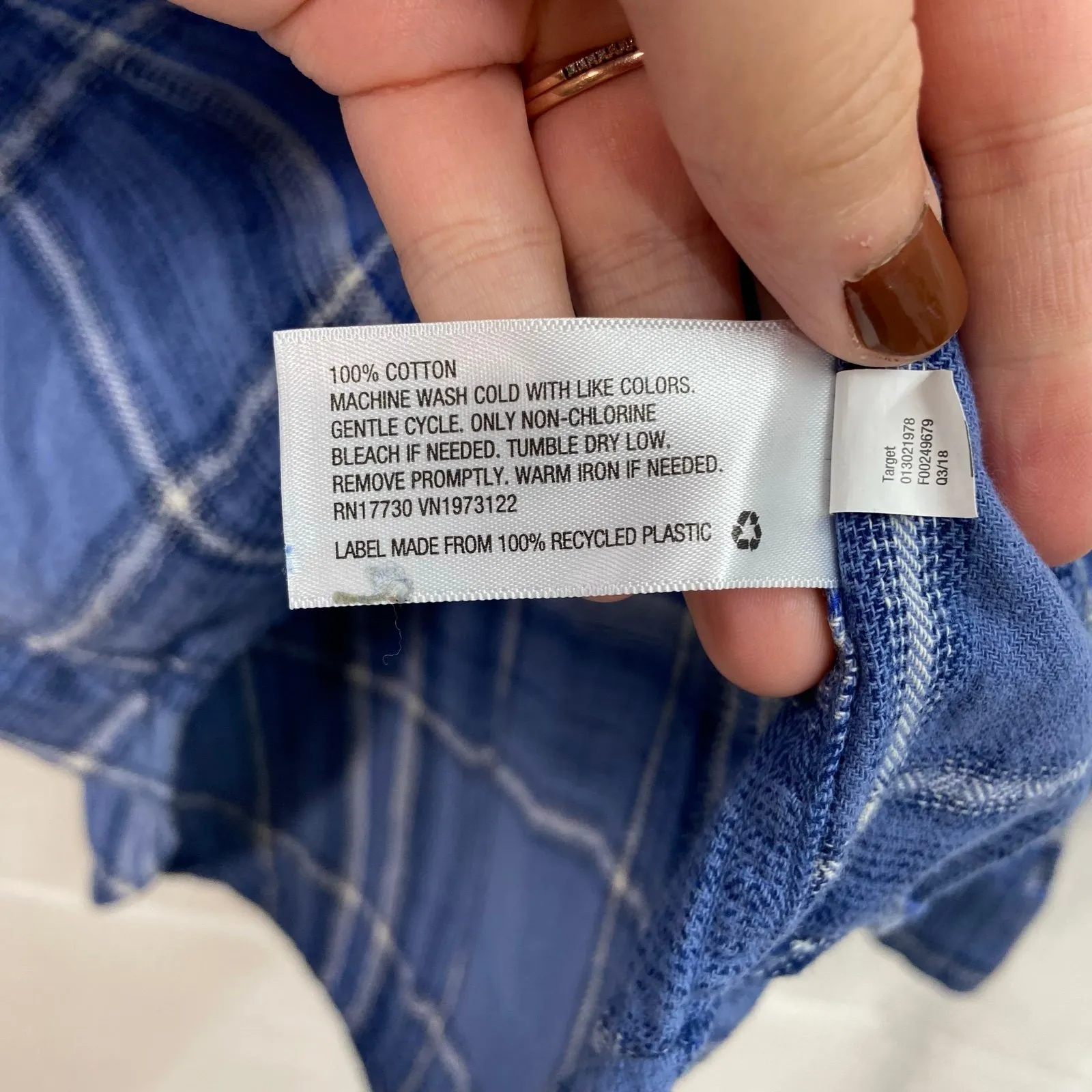 EUC Universal Thread women's blue button down cotton lightweight flannel shirt M - Image 5