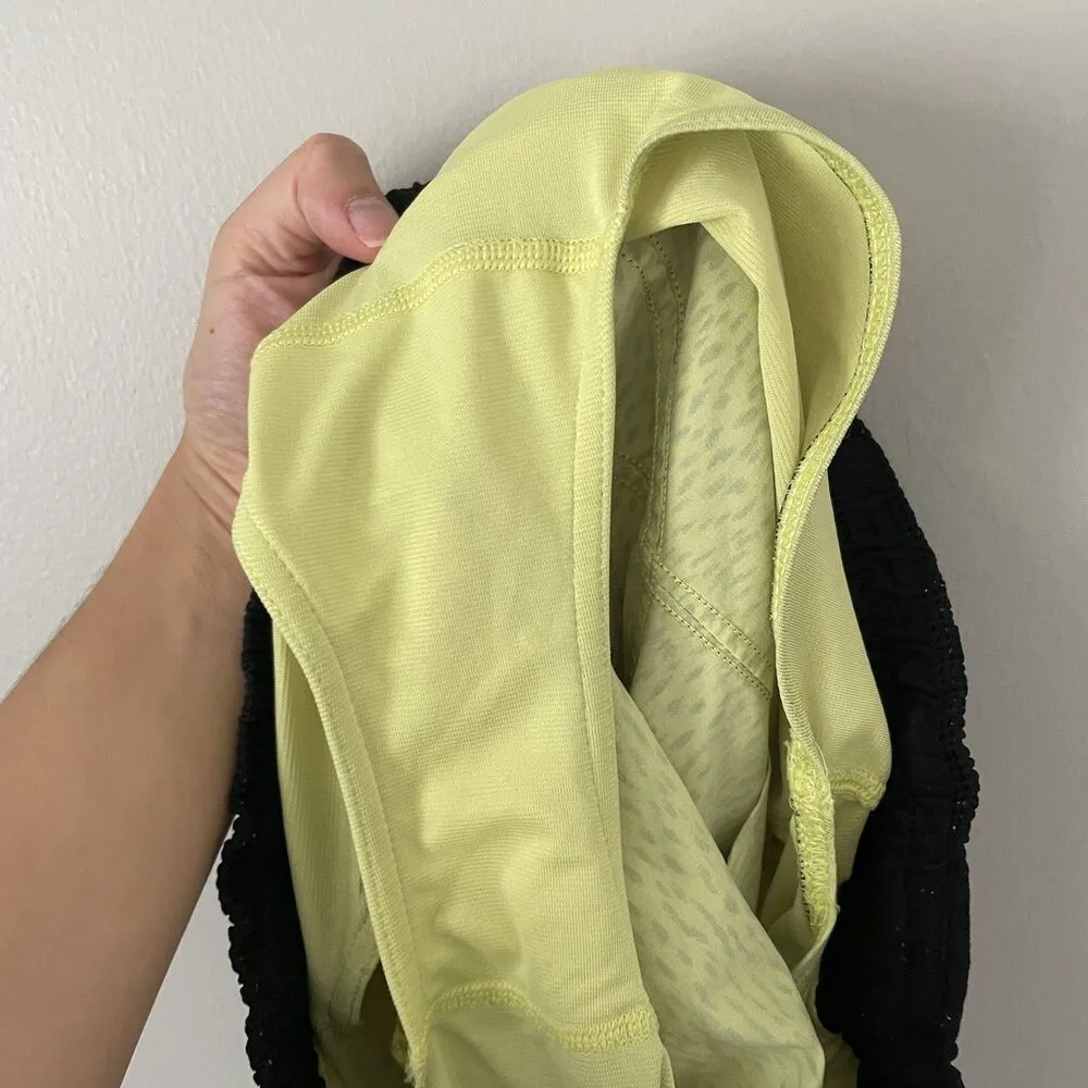 Lululemon Size 8 Yellow Printed Tracker Shorts 4" Inseam Athletic Workout - Image 7