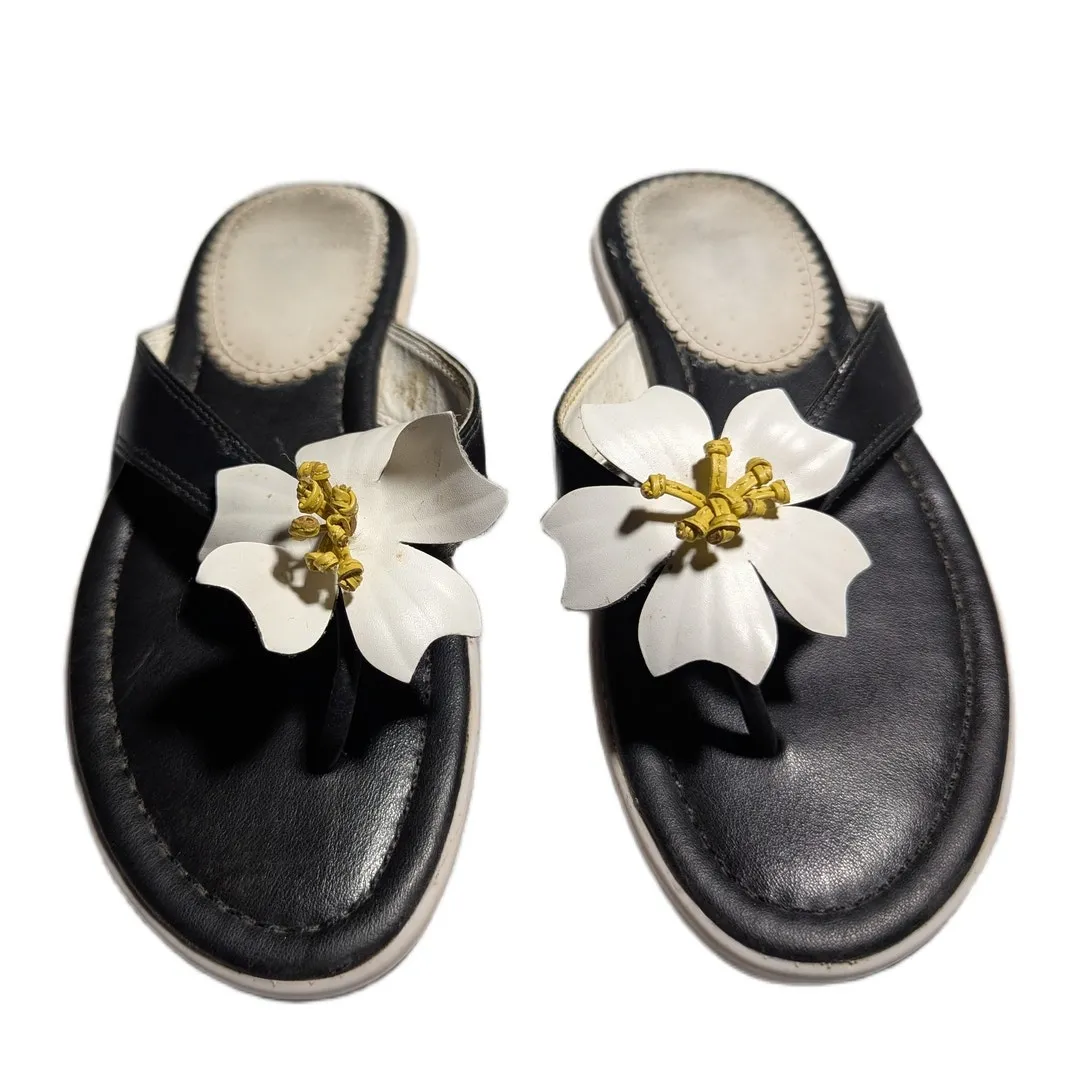 Vtg Y2K Lands' End Black White Leather Flower Accent Toe Post Thong Sandals Sz 6 - Image 2