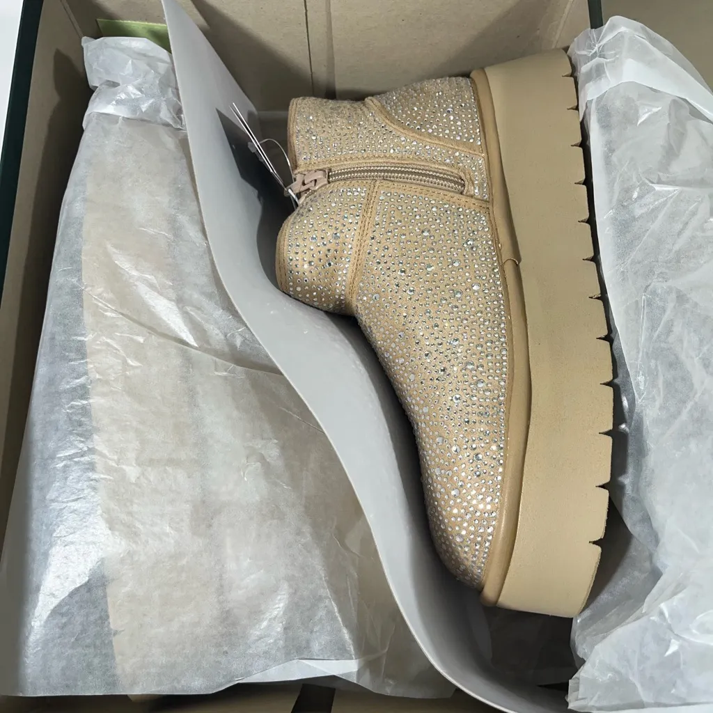 Wild Fable Missy Women's Rhinestone Winter Boots Faux fur lining Tan Sz 9 - Image 15