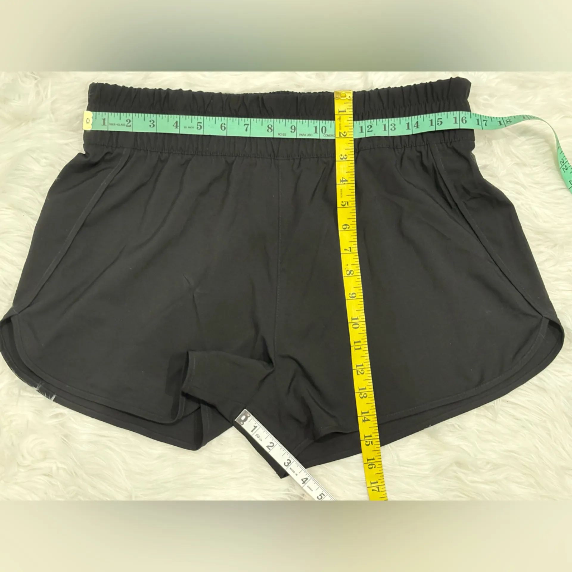 Vans  Women's Black Athletic Shorts Size L - Image 3