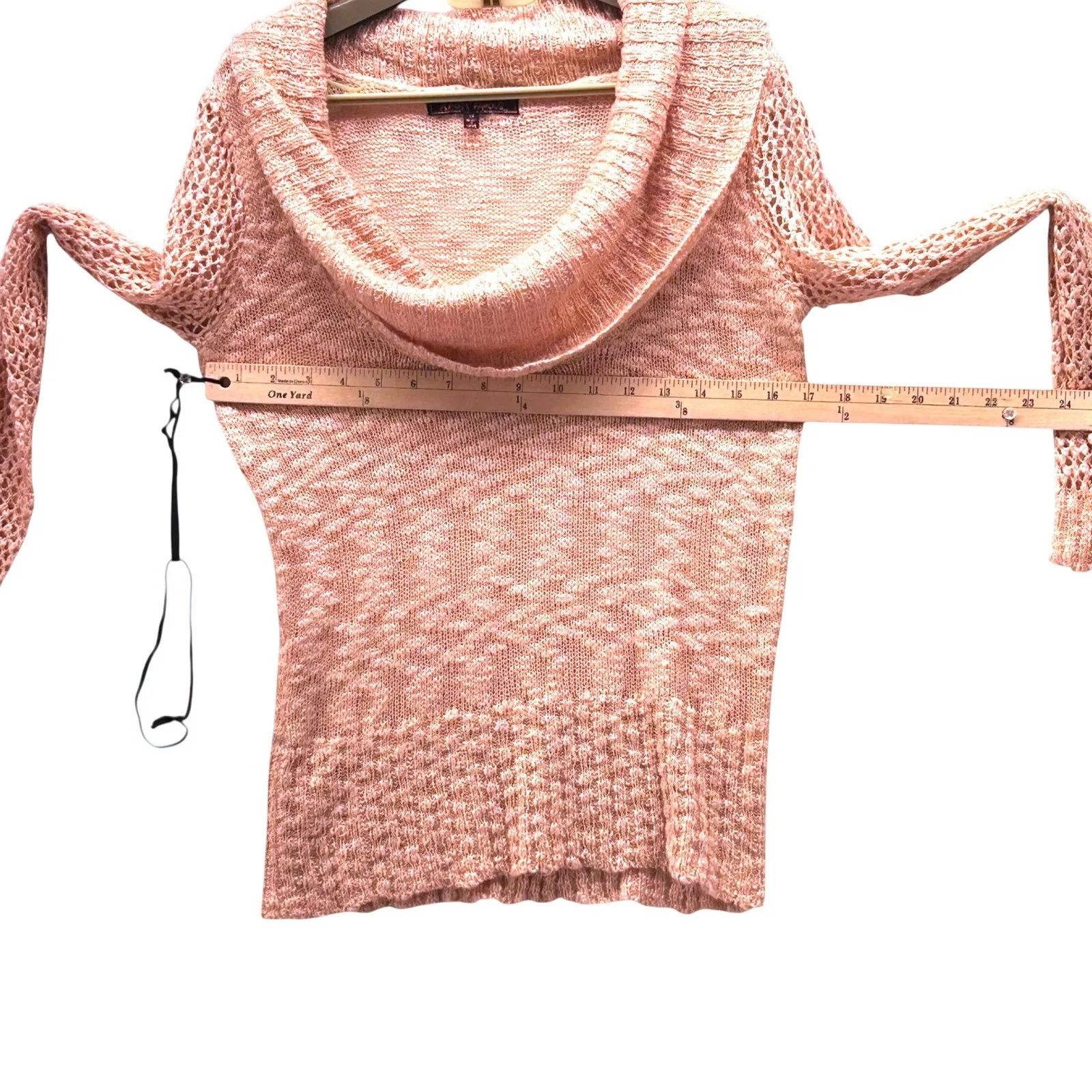 Almost Famous Off Shoulder Sweater Pink Medium - Image 11