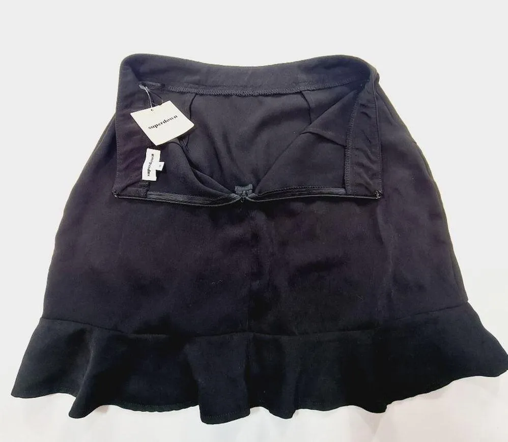 Superdown milan ruffle mini skirt Medium - Image 7